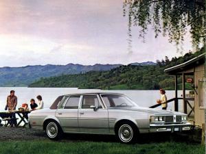 Oldsmobile Cutlass Supreme Sedan 1983 года